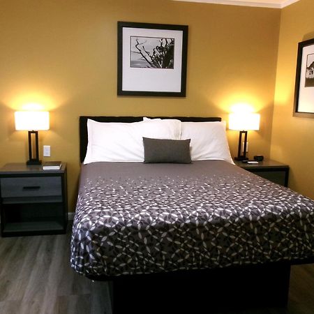 Carmel Wayfarer Inn מראה חיצוני תמונה