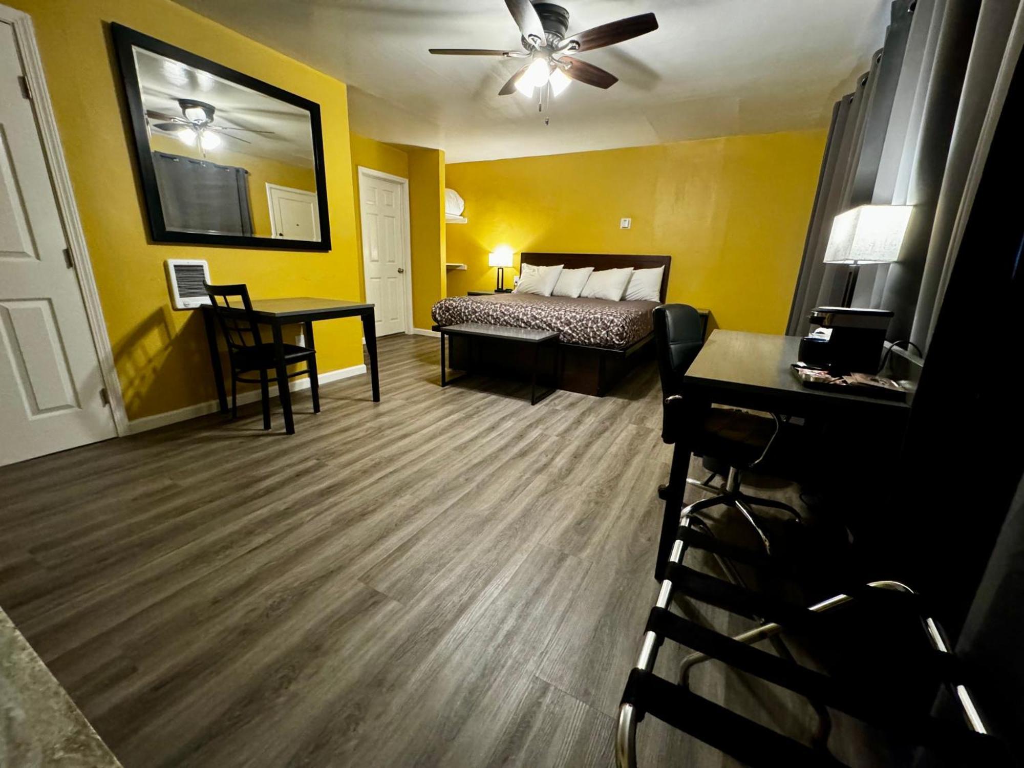 Carmel Wayfarer Inn מראה חיצוני תמונה